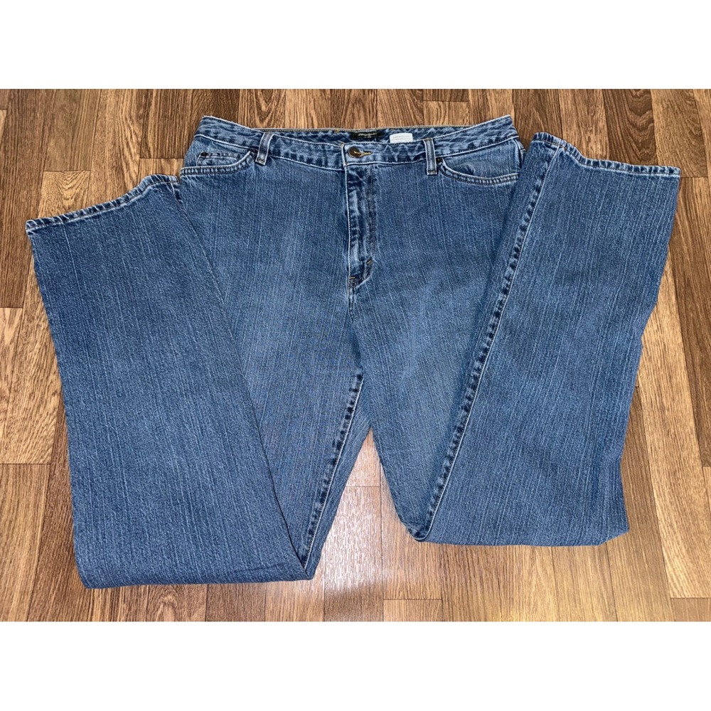 Eddie Bauer Natural Fit Straight Leg Blue Jeans Mens 16L Medium Wash D3861146